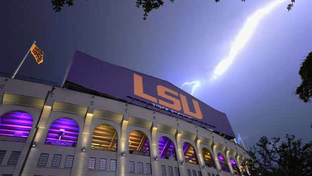 lsu-spring-practice-dance-video.jpg